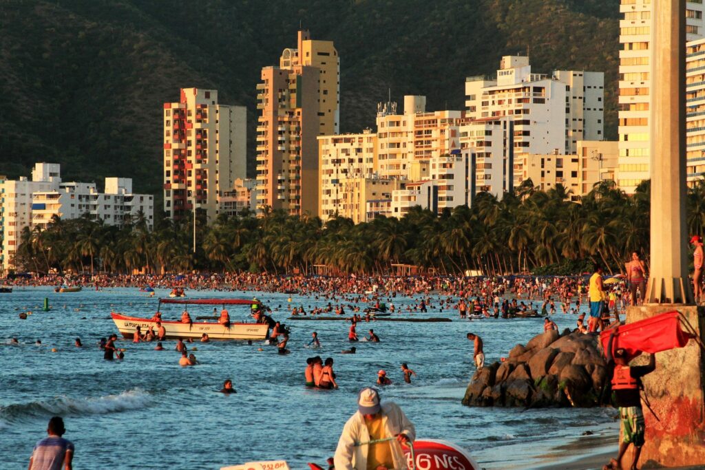 ozzypr beach 6658803 1920