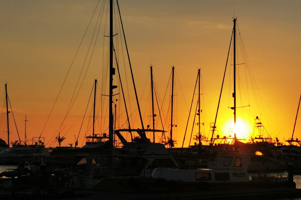 stewartperez060 boats 5291022 1920